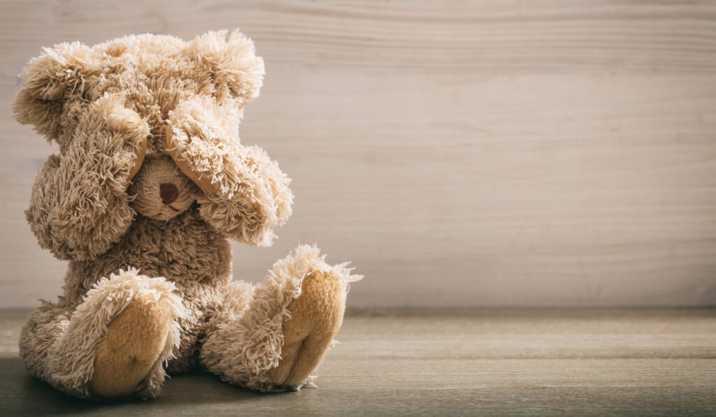 [IMAGE] April is National Child Abuse Prevention Month. Do You Know the Connection to Problem Gambling?